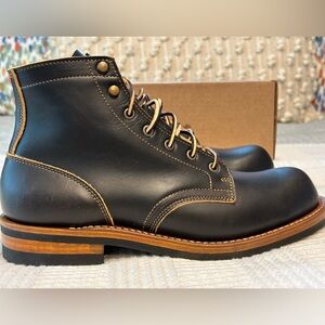 Truman Boot Company Black Teacore Boots size 9D.